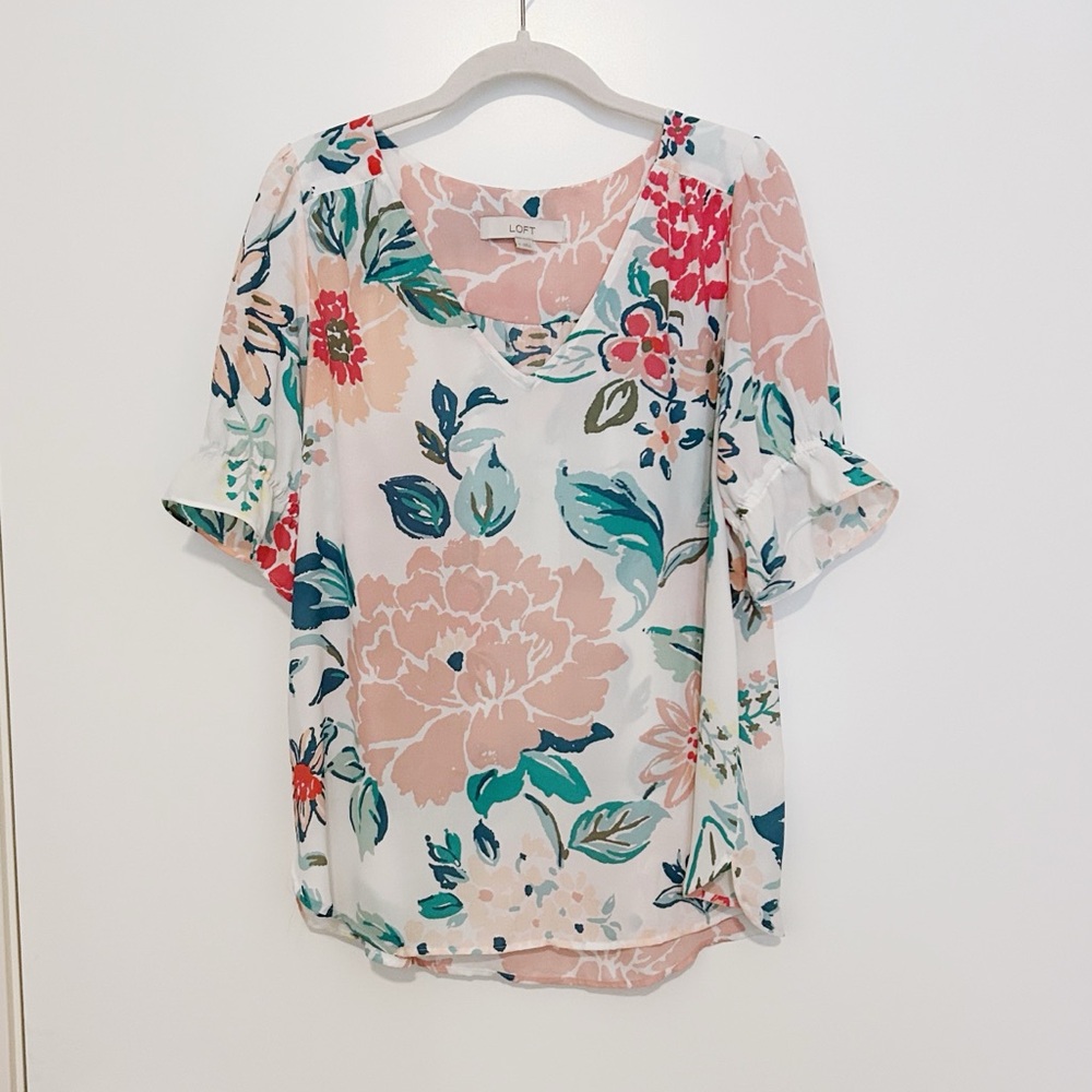 LOFT Floral Flutter V-Neck Top - Picture 4 of 6